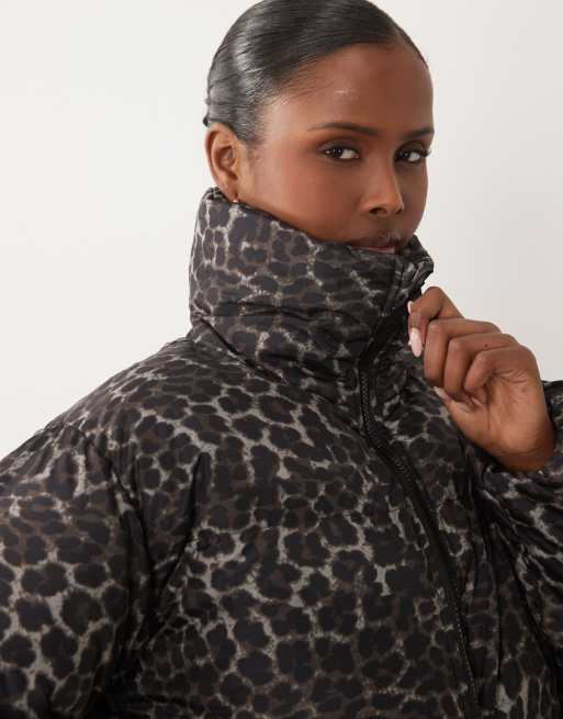 Brave Soul puffer jacket in leopard print, 2 of 4