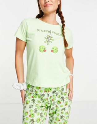 Brave Soul christmas brussels pouts pyjama set in green - ASOS Price Checker