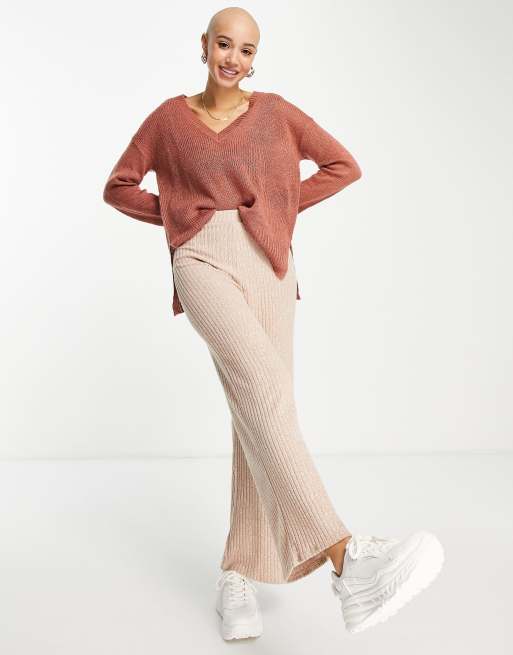 Brave Soul quartz v-neck jumper with stepped hem in rose, 4 of 4
