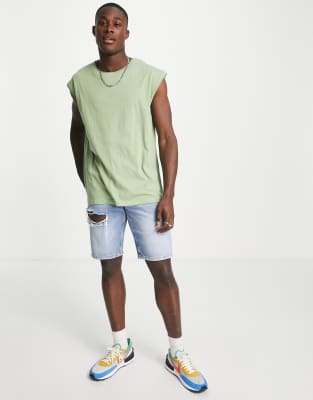 max sleeveless t shirt