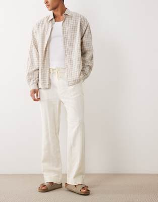 Brave Soul Regular Fit Relaxed Trousers In Neutral