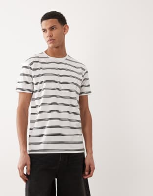Brave Soul Regular Fit T-shirt In White