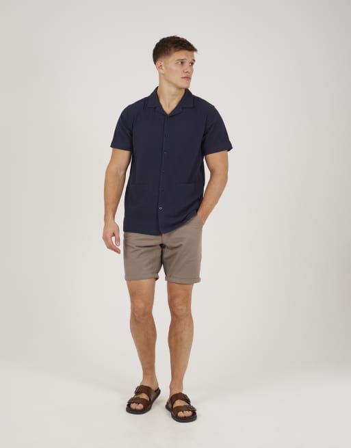 Brave Soul Revere collar patch pocket short sleeve shirt in navy, 3 of 4