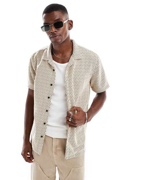 Brave Soul Revere collar short sleeve shirt in black