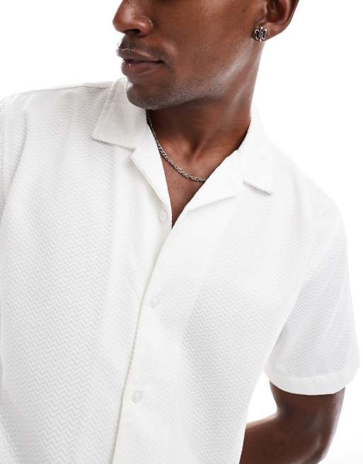 Brave Soul Revere collar short sleeve shirt in off white, 4 of 4