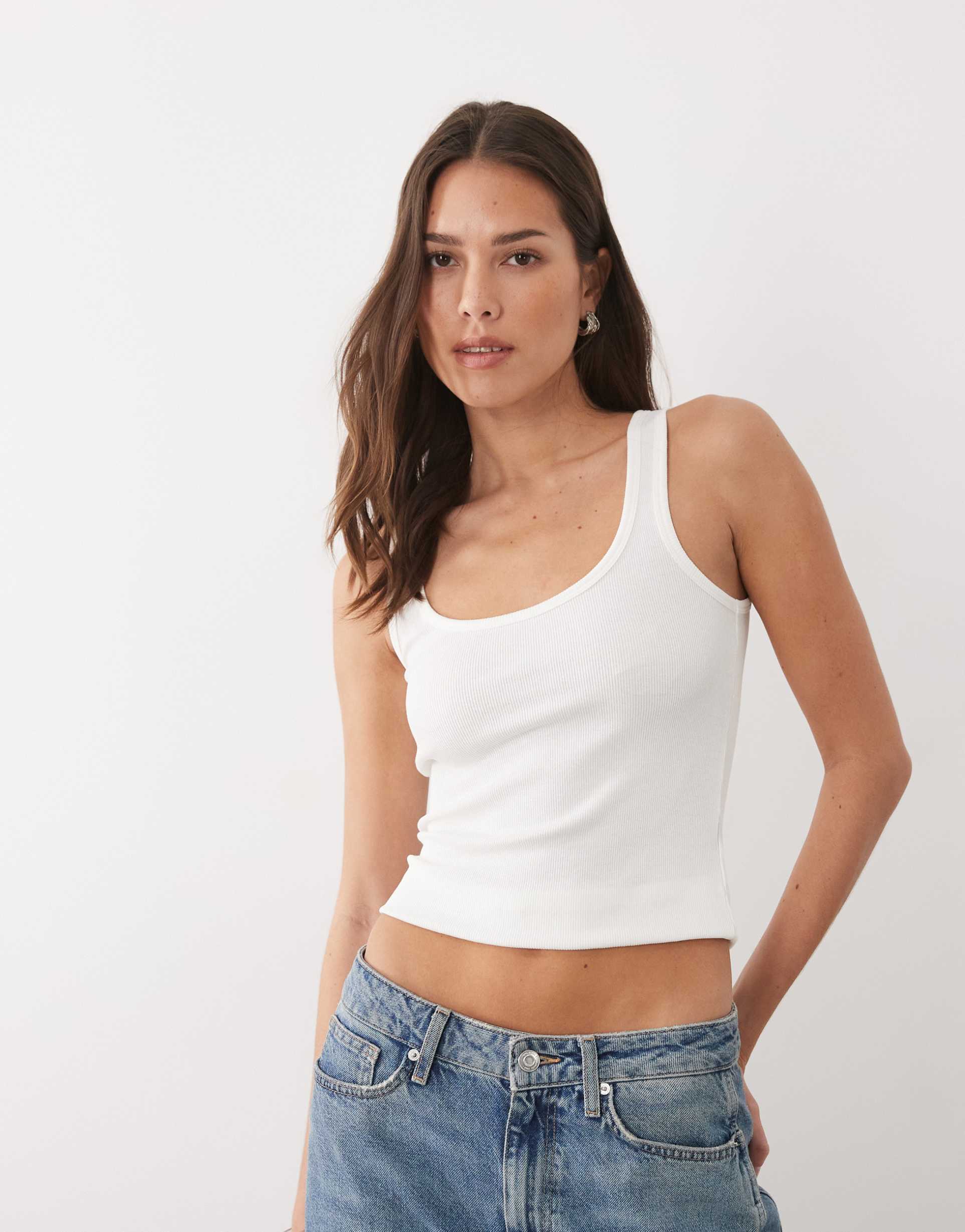 brave soul ribbed scoop neck tank top in off white