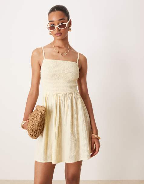 Brave Soul - Robe courte à bretelles et corsage froncé - Jaune beurre - view 1
