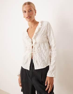 Brave Soul Seersucker frill collar tie front blouse in cream - view 1
