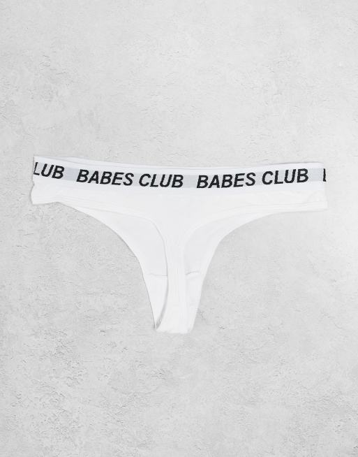 Brave Soul - Set van 3 strings met elastische tailleband met 'babes club' print in wit, 3 van 3