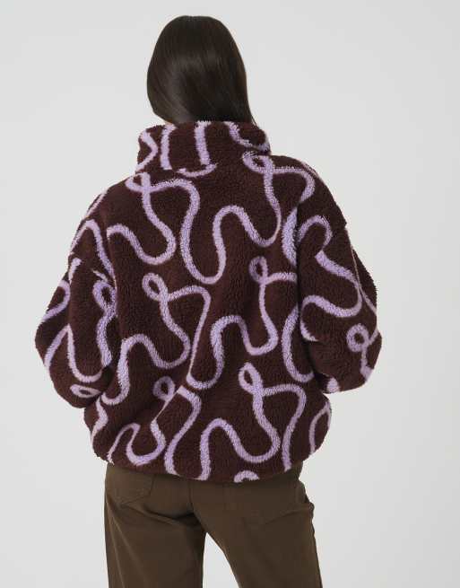 Brave Soul Sherpa fleece squiggle print sweatshirt in mauve, 2 of 4