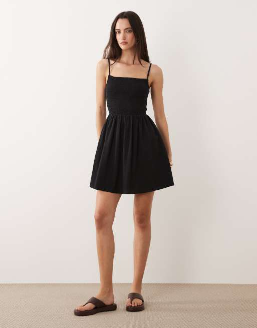 Brave Soul shirred mini sundress in black, 2 of 4