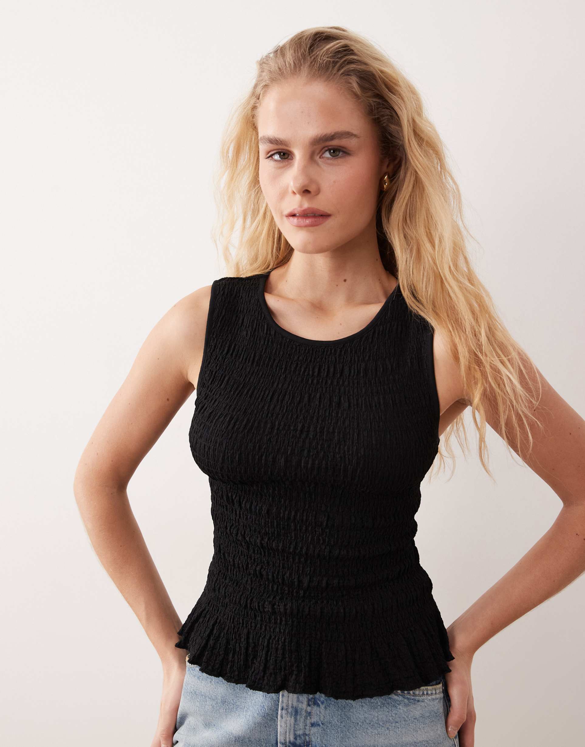 brave soul shirred tank top with ruffle hem in black