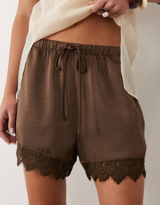 Brave Soul - Short en satin avec cordon de serrage à la taille et bordure en dentelle - Marron chocolat, 4 de 5