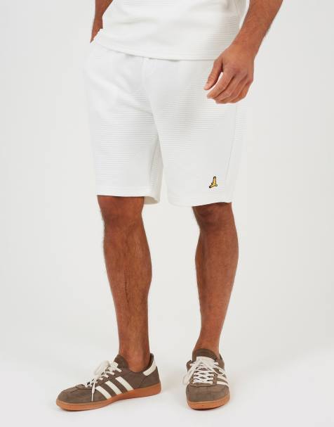 Brave Soul - Short met badgedetail in crème - view 1