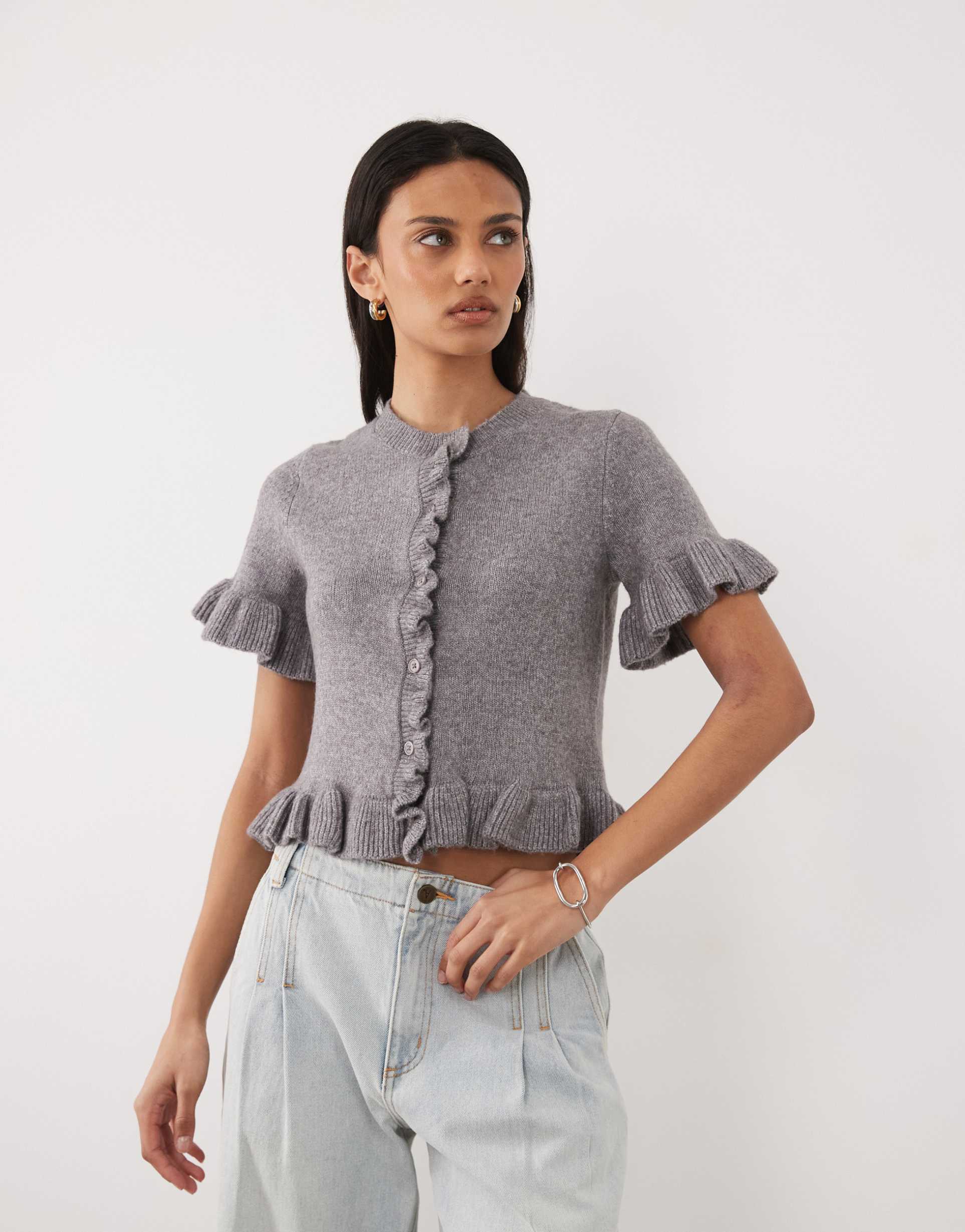 brave soul short sleeve cardigan with frill hem in gray
