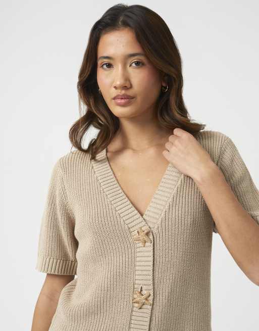Brave Soul Short sleeve knitted cardigan with starfish buttons in stone, 3 of 4