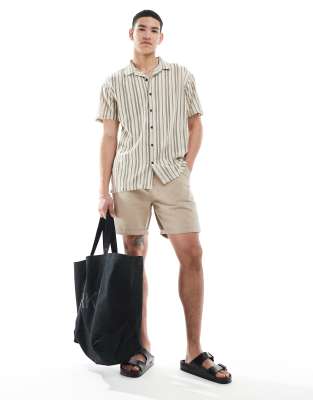 Brave Soul Short Sleeve Shirt In White