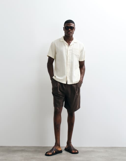 Brave Soul short sleeve shirt with revere collar in cream, 2 of 5