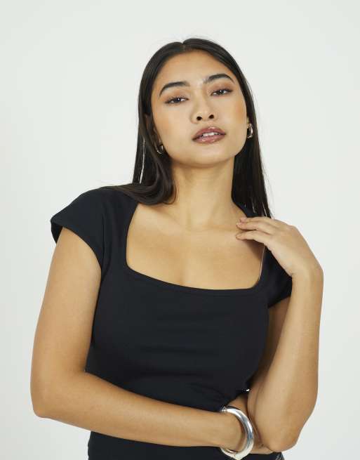 Brave Soul Short sleeve square neck fitted t-shirt in black, 3 of 4