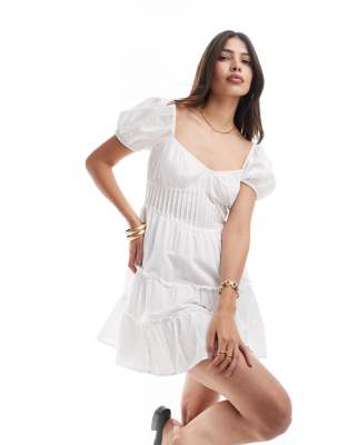 Brave Soul Brave Soul short sleeve tiered dress in white
