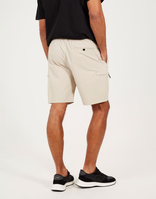 Brave Soul – Shorts in Steinbeige mit Gürtel und Taschendetail, 2 von 3