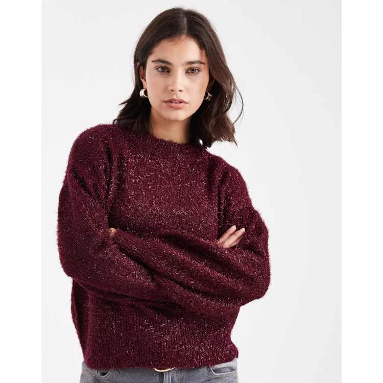 209316988-1-red?$n_750w$&wid=