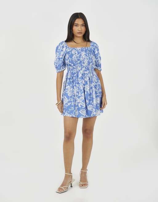 Brave Soul Smocked short sleeve mini dress in blue, 3 of 4