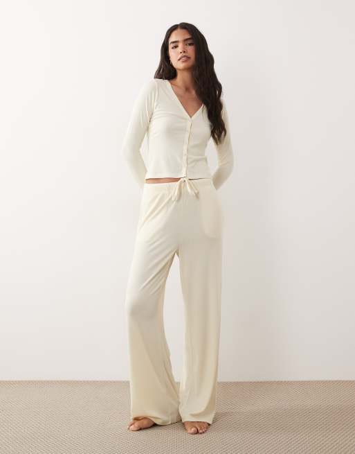 Brave Soul soft touch button down pyjamas in butter yellow, 4 of 4