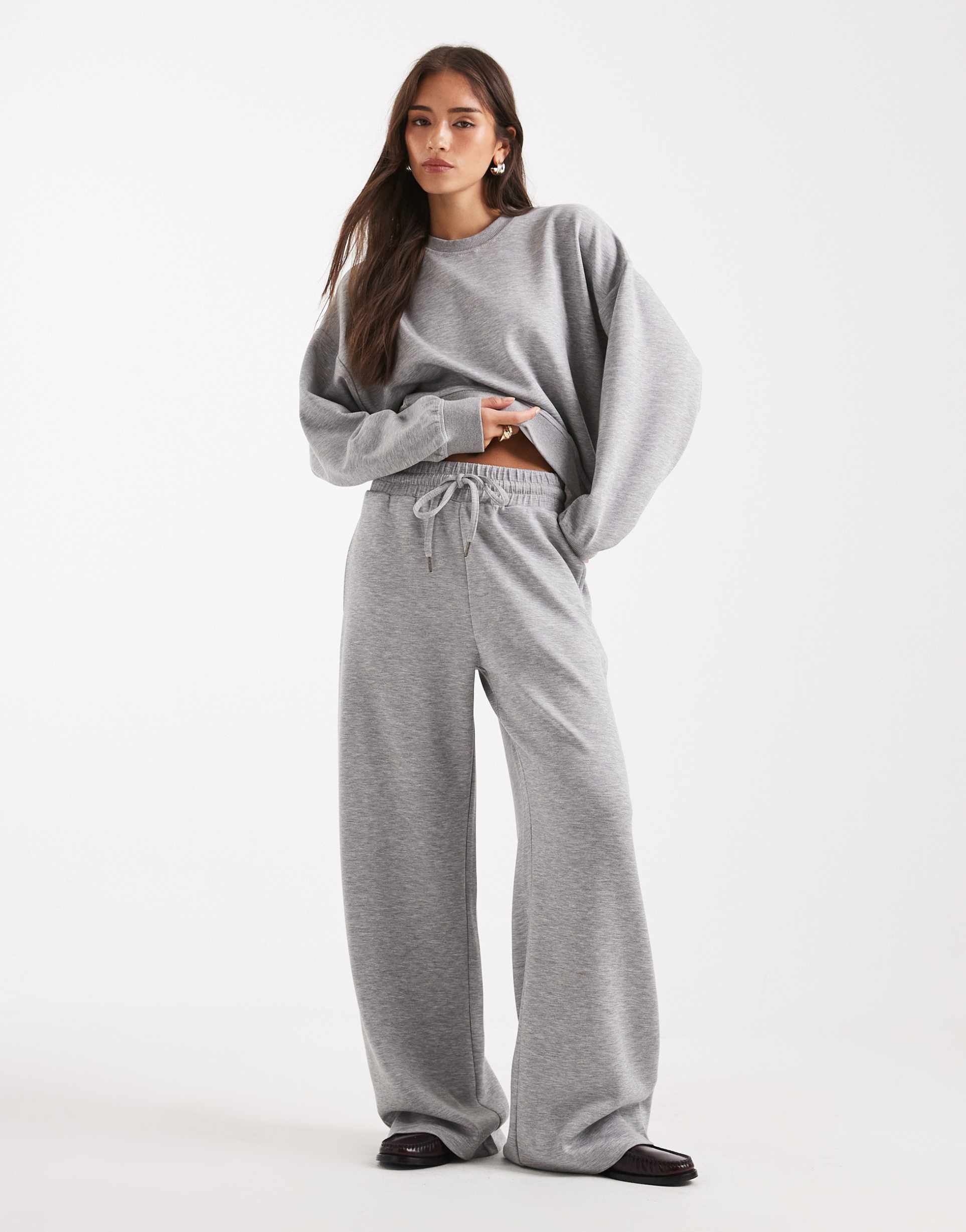 brave soul straight leg sweatpants in gray heather in scuba-style fabric