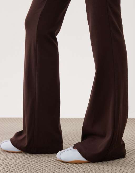 Brave Soul Stretch-Flare-Leggings in Schokobraun, 3 von 5