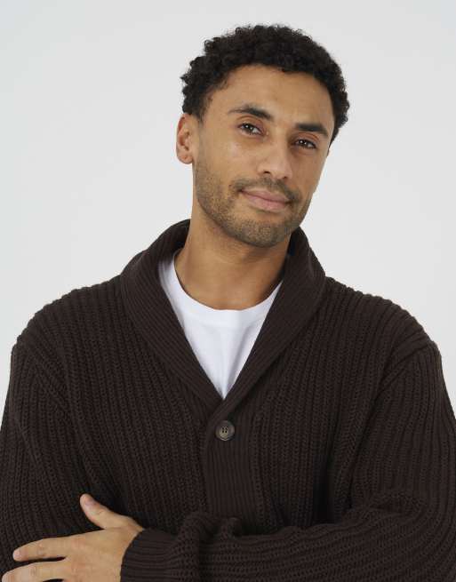 Brave Soul Strickjacke mit Schalkragen und grobem Strick in Schokobraun, 4 von 4
