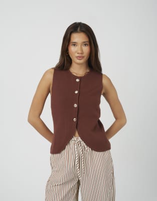 Strickweste in Braun mit Rundhalsausschnitt-Brown Brown 38