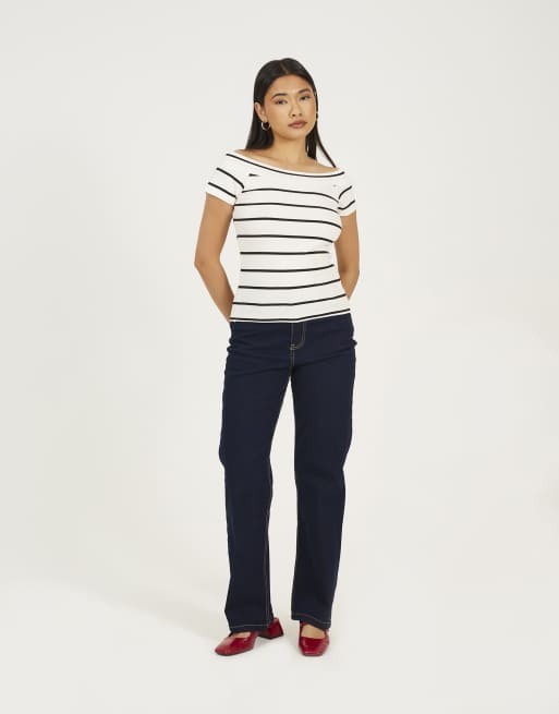 Brave Soul Striped scoop neck short sleeve top in white, 3 of 4