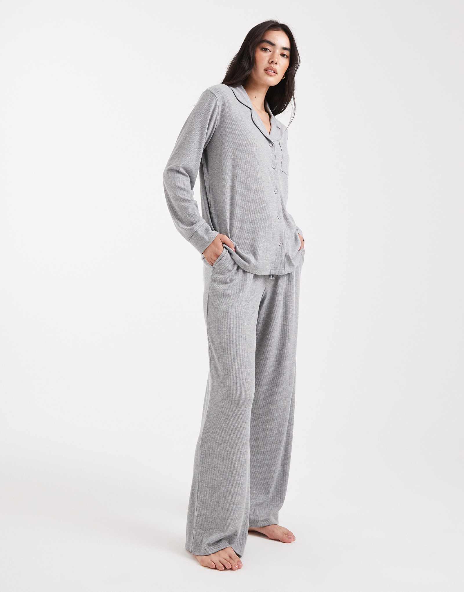 Пижама Brave Soul из супер мягкой рубашки и брюк на пуговицах светло-серого цвета