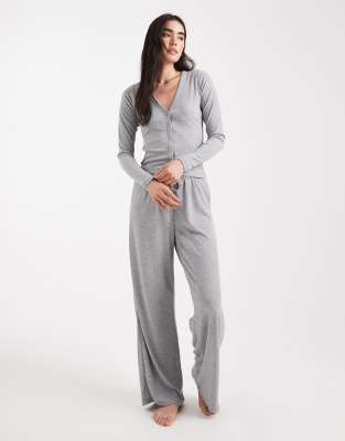 Brave Soul - Superweicher Pyjama in Hellgrau mit Knopfleiste
