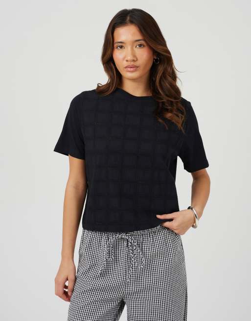 Brave Soul - T-shirt girocollo in cotone nera con dettagli ricamati