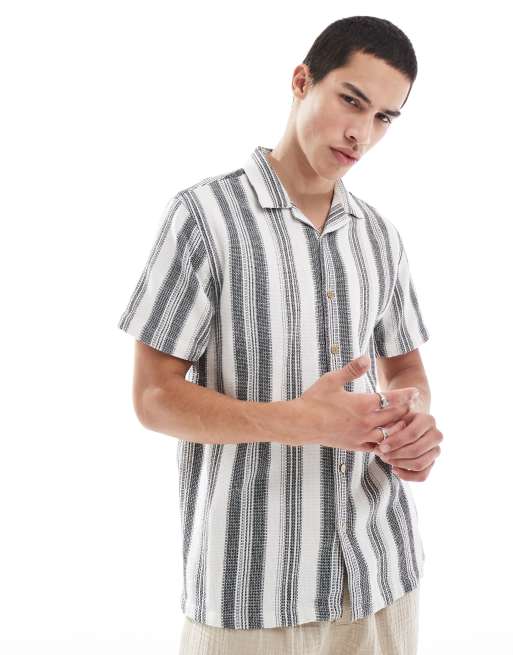 Brave Soul - T-shirt met korte mouwen en strepen in marineblauw en ecru