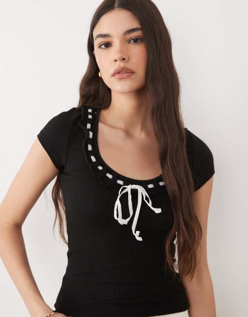 Brave Soul - T-shirt nera in jersey a coste con scollo rotondo e fiocco, 4 di 4