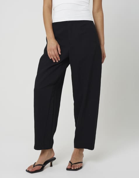 Brave Soul Tailored straight leg trousers in black - view 1