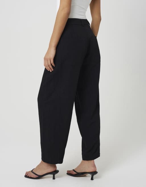 Brave Soul Tailored straight leg trousers in black, 2 of 4
