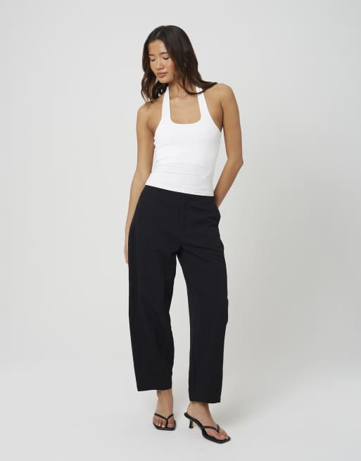 Brave Soul Tailored straight leg trousers in black, 3 of 4