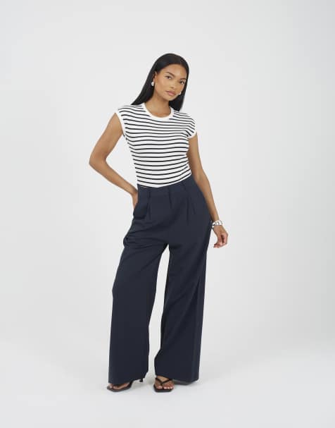 Brave Soul Tailored straight leg trousers in navy
