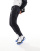 Thumbnail 1 van 5