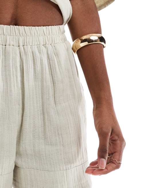 Brave Soul textured pull on shorts in ecru - part of a set