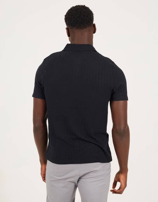 Brave Soul Textured short sleeve polo shirt in black, 2 of 4