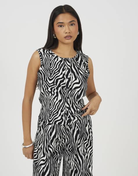 Brave Soul Textured zebra print button through vest in black - view 1
