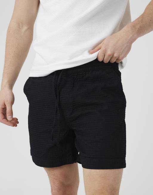Brave Soul Textured zip pocket drawcord shorts in black, 4 of 4