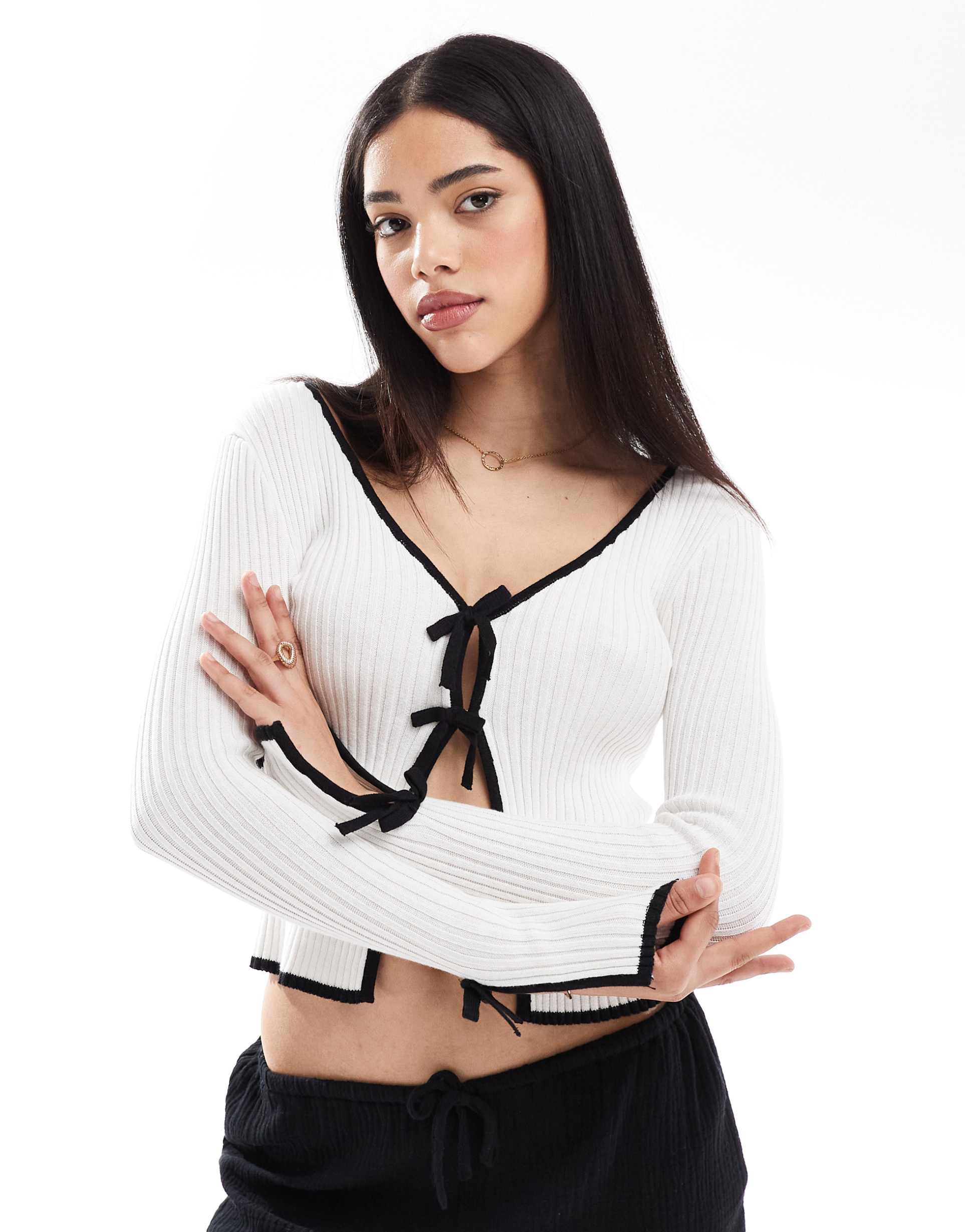 brave soul tie front cardigan with contrast detail in cream and black