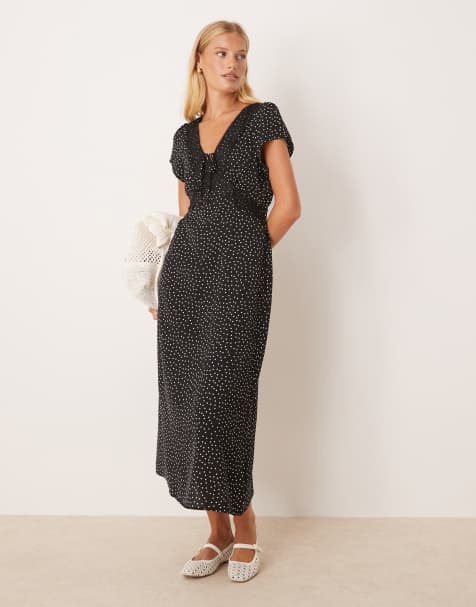 Brave Soul V-neck short sleeve midi dress in black - view 1