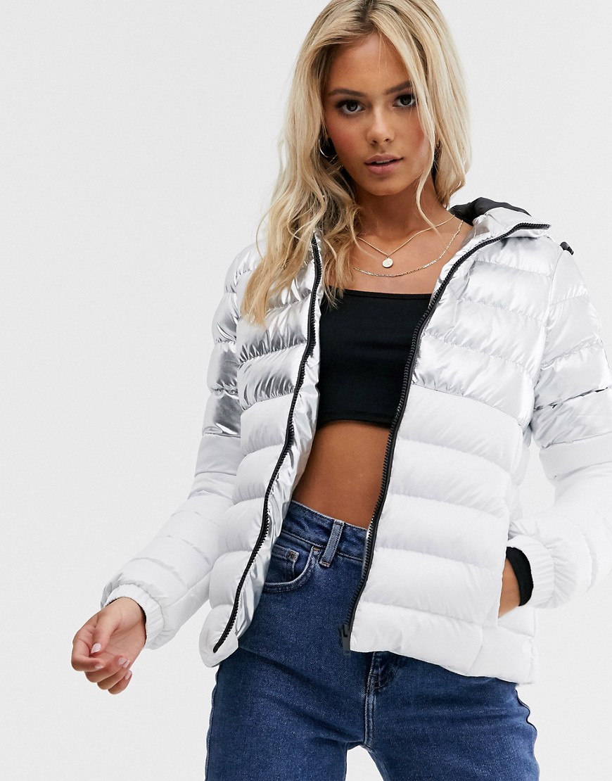 Brave Soul verbier panelled puffer jacket in metallic silver-White